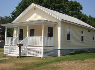 30 Roebuck Ave, Saco, ME 04072