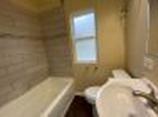 2910 E 78th St #2, Chicago, IL 60649