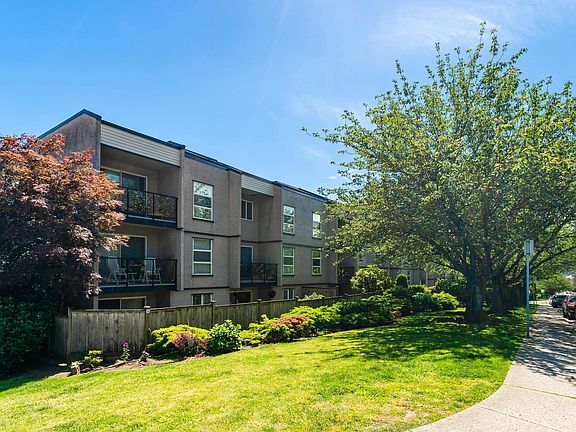 2nd image of 201-312 Carnarvon St #201