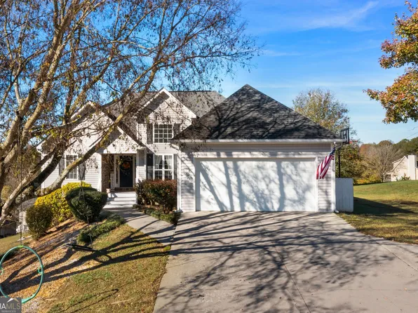 106 Oak Hill Pl SE, Calhoun, GA 30701
