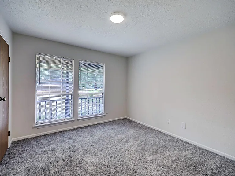 34 N High Oaks Cir — Photo 12