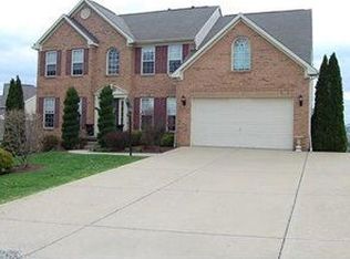 172 Valley View Dr, Belle Vernon, PA 15012