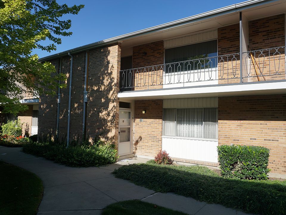 1st image of 735 E Three Ftns Cir