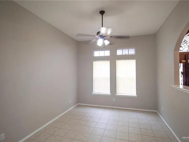 8227 N 25th Ln — Photo 7