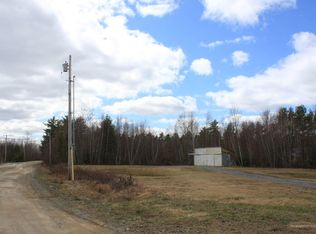 68 Airport Rd, Lincoln, ME 04457