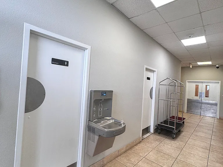 825 Bayshore Dr — Photo 16