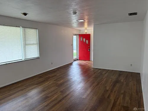 3040 Viewcrest Pl — Photo 6