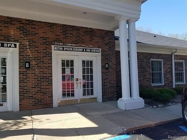 1st image of 6060 Dixie Hwy #C-f