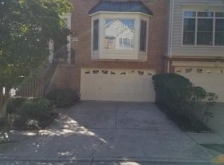 6251 Harbin Dr, Alexandria, VA 22310