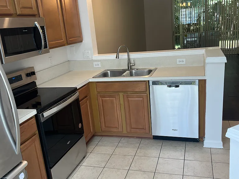 3552 Lone Tree Ln — Photo 13