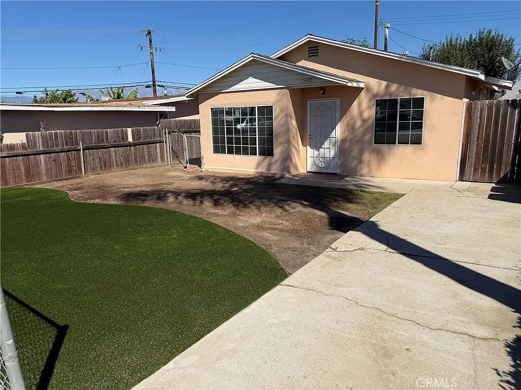 3 bed, 825 sqft, $2,750 — Photo 1
