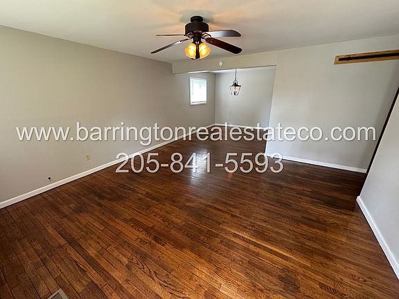 2nd image of 2856 Valley View Cir