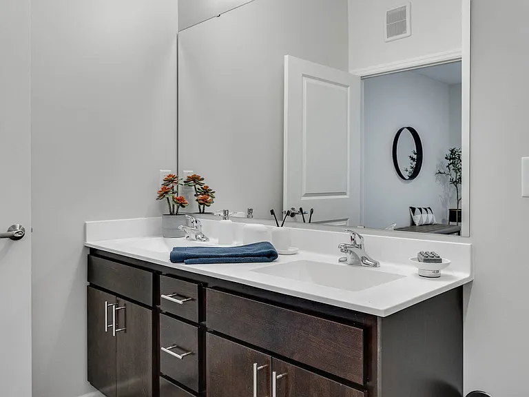 Ridge - 2 Bed / 2 Bath - 1,204 Sq.Ft.