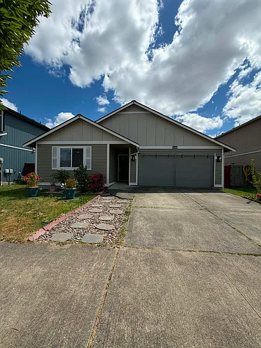 16651 Greenleaf Ave SE Photo 1