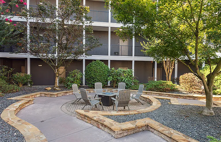 The Alexander at the District Apartments — Photo 36