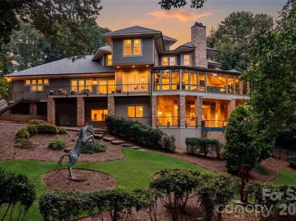 10310 Wildlife Rd, Charlotte, NC 28278