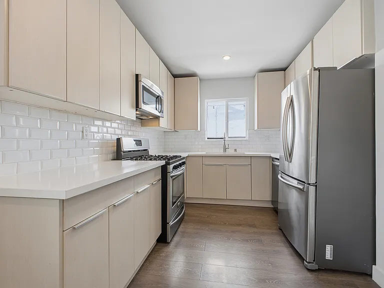 3408 Bellevue Ave #3 — Photo 1