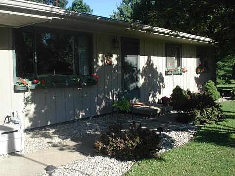 2nd image of 3470 Skinner Hwy