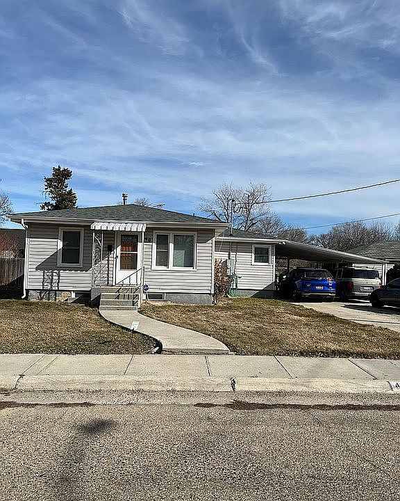 1st image of 40 N Sunset St