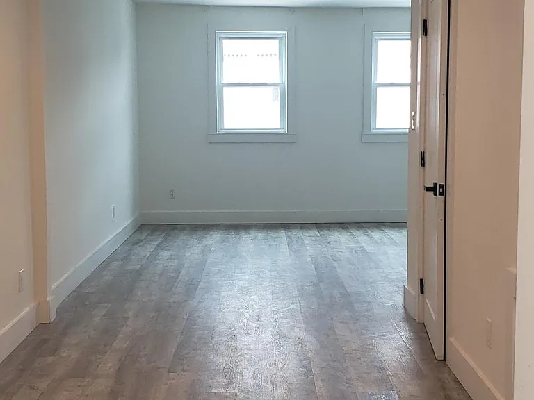 1507 Light St #2 — Photo 6