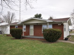 722 N Main St, Farmland, IN 47340