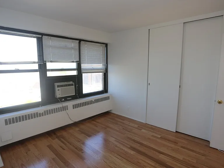 6118 N Sheridan Rd #8021 — Photo 13