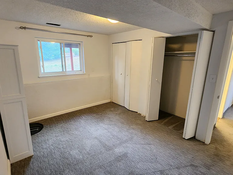 Bedroom4