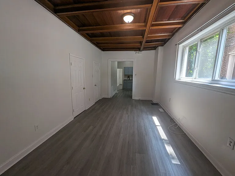 5107 N 13th St — Photo 5