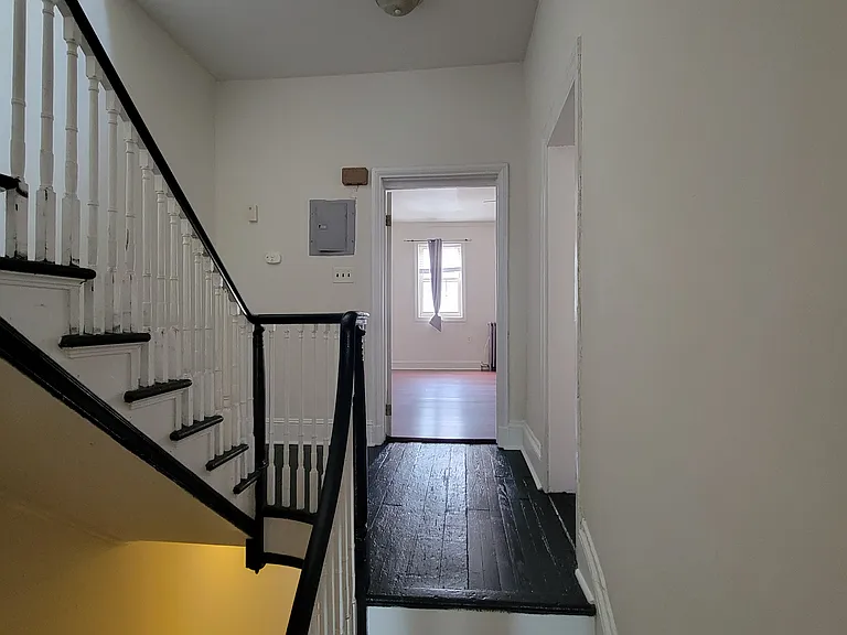 419 Fairmount Ave #B — Photo 27