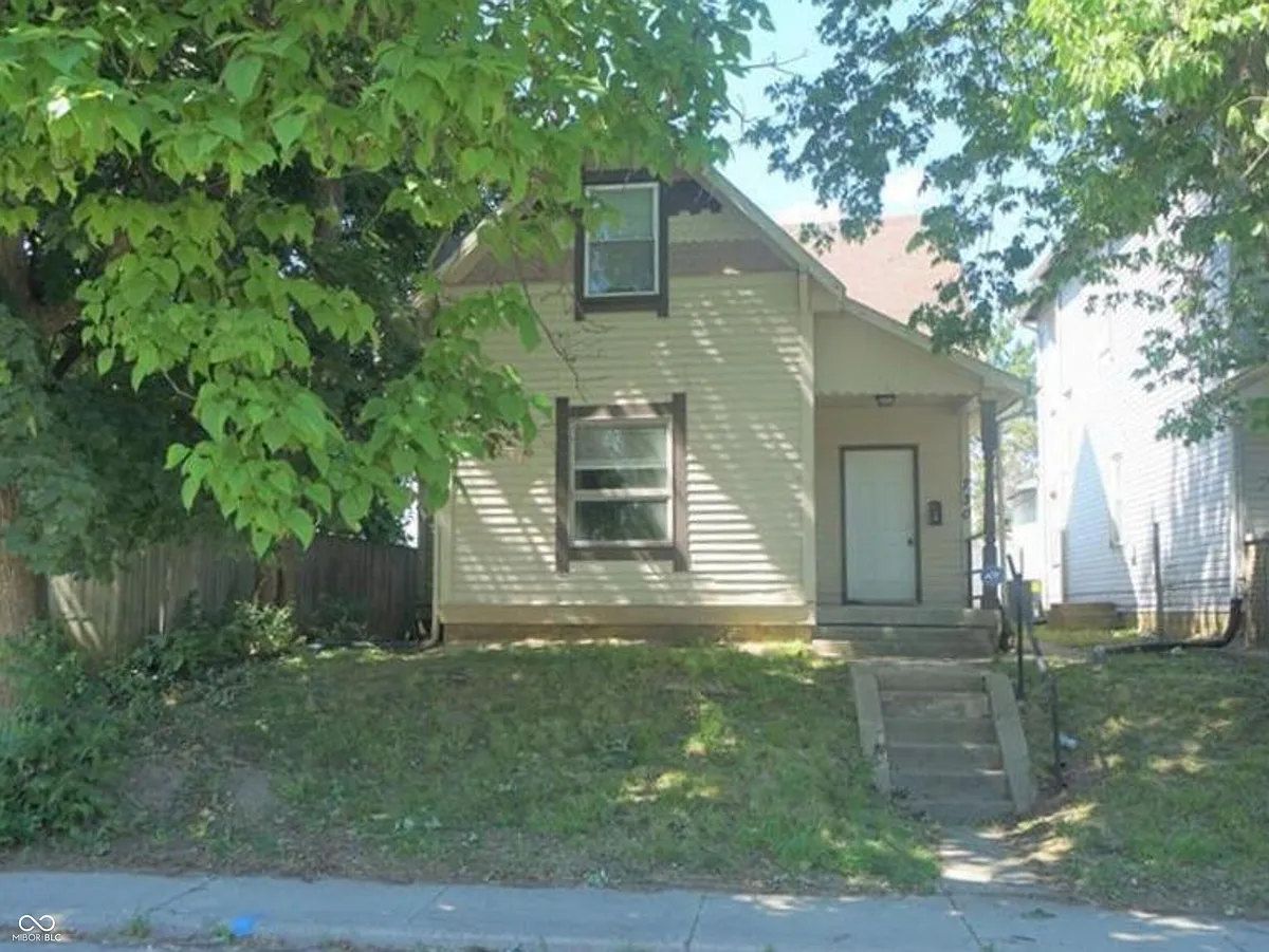 Building Photo - 730 E Morris St