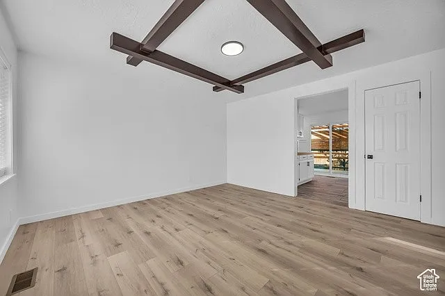 Room for rent — Photo 2