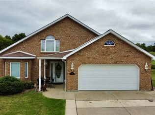 102 Mulligan Dr, Punxsutawney, PA 15767