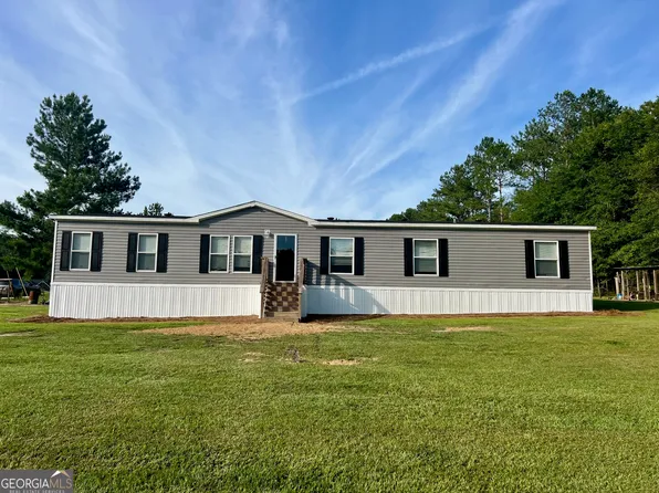 28218 Canoochee Rd, Metter, GA 30439