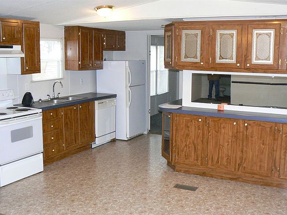 neosho trailer 137 (1)