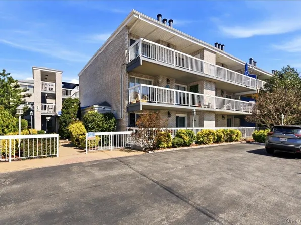 540 Ellsworth Avenue #D2, Bronx, NY 10465