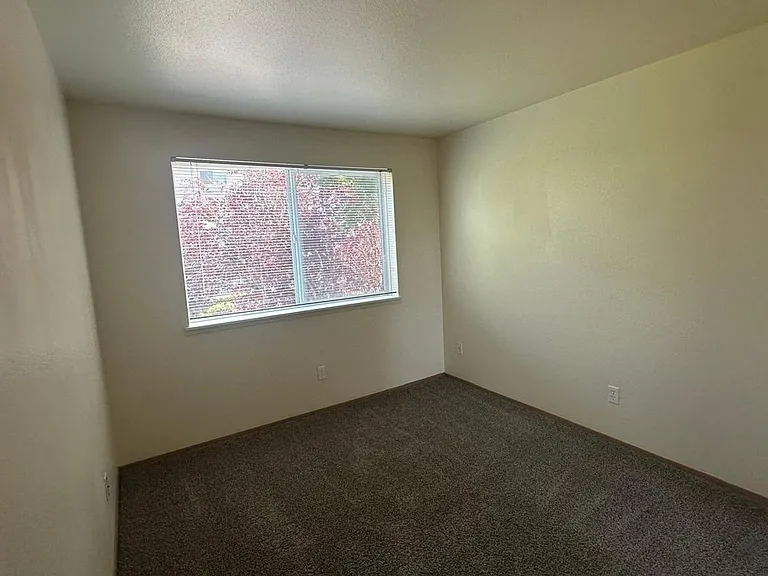 3210 SW Avalon Way — Photo 11