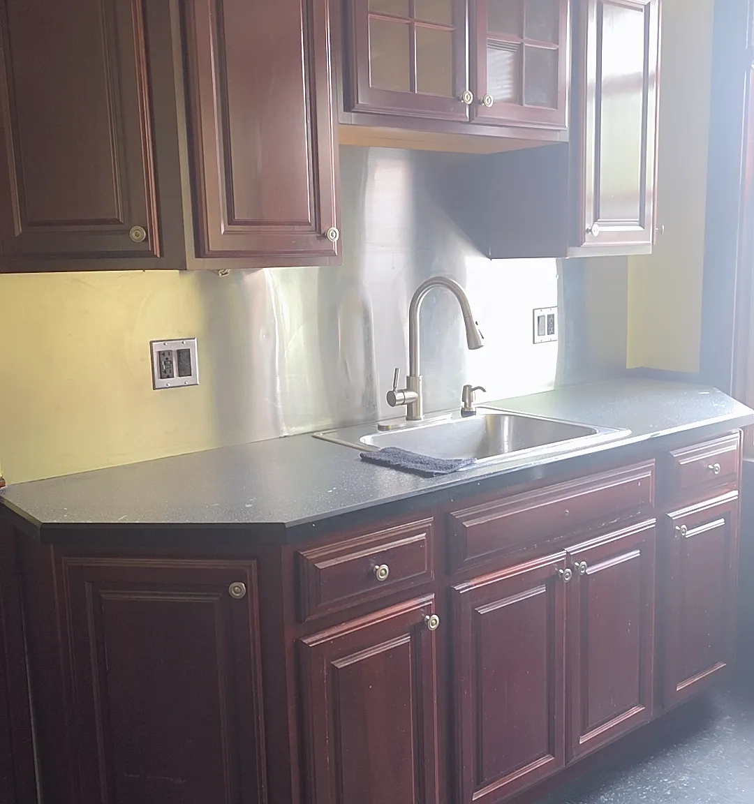 2 bed, $2,400 — Photo 3