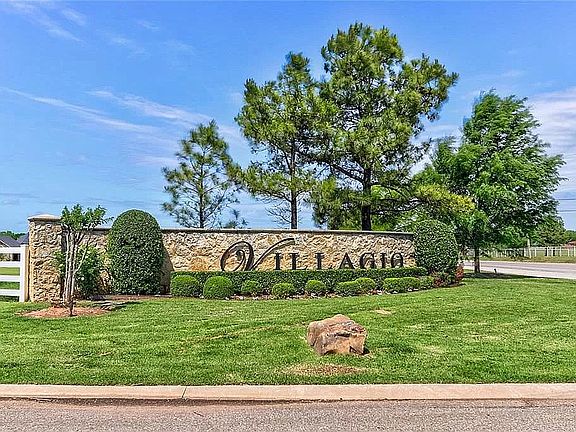 4th image of 21923 Villagio Dr