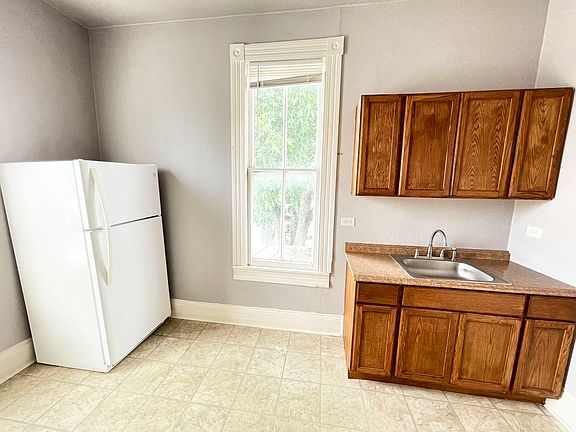 4th image of 516 E Quincy St APT 6