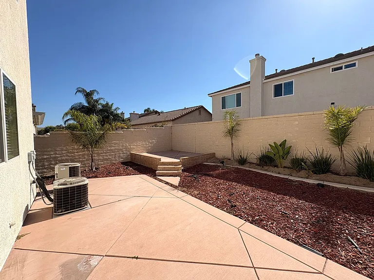 5875 Larry Dean St — Photo 44