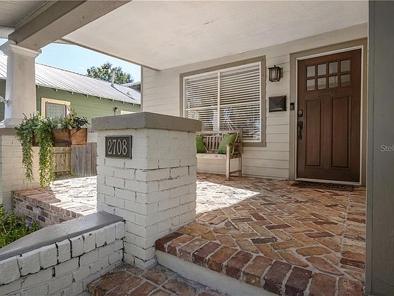 5th image of 2708 N Royal Ct