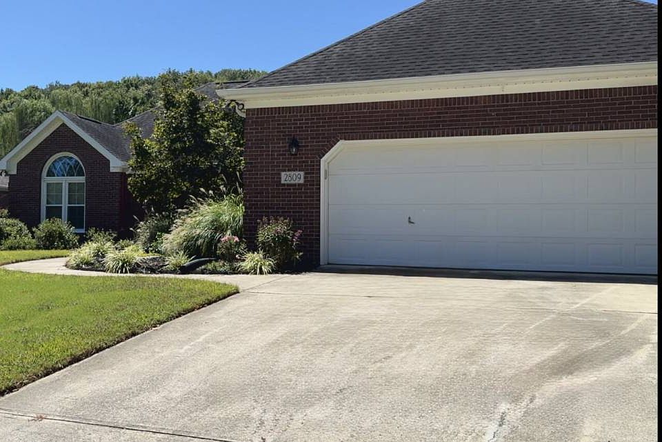 1st image of 2809 Willowick Trl