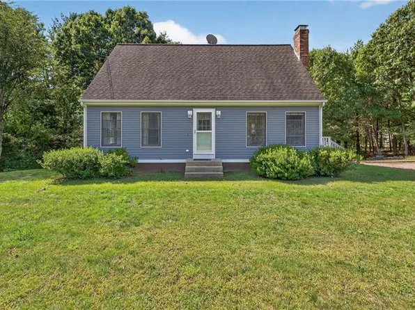 1 Gilman Rd, Hope Valley, RI 02832