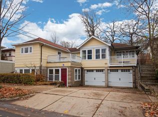 1015 W 37th St, Minneapolis, MN 55409