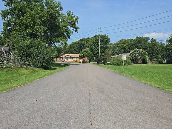 4th image of 7134 Stroop Ln