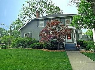 947 Oak St, Winnetka, IL 60093