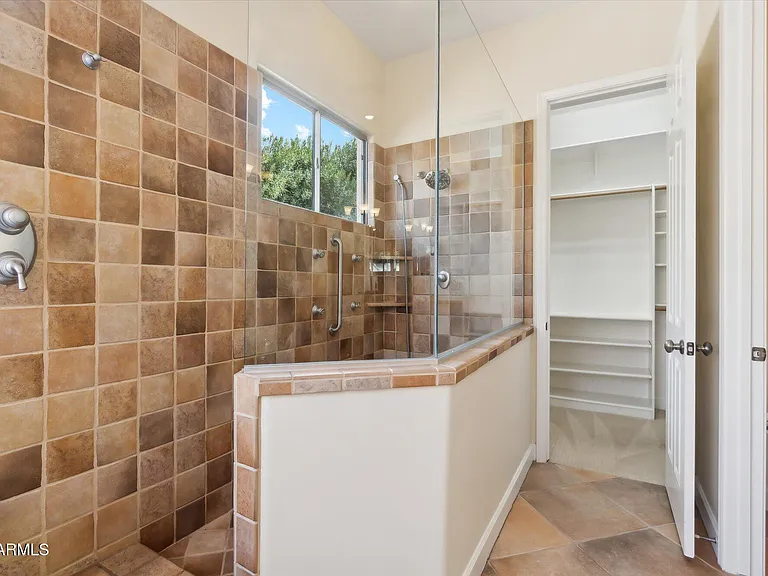 8451 E High Point Dr — Photo 19
