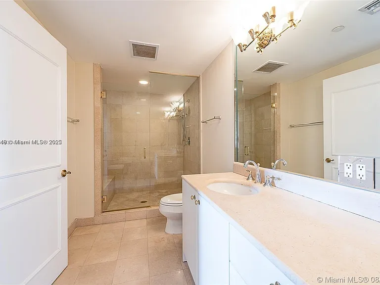 2100 N Ocean Blvd #9E — Photo 20