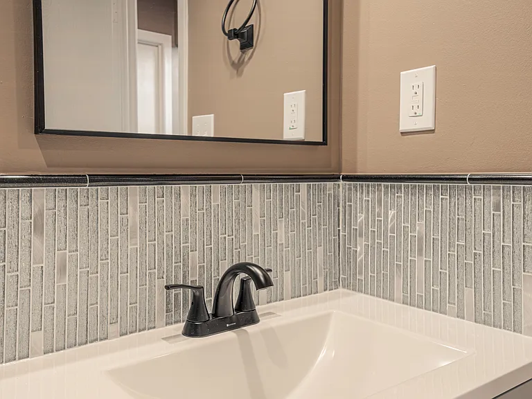 8596 Perry Ln — Photo 26