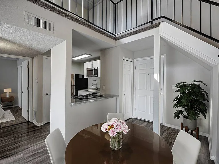 Summit Riverside — Photo 29